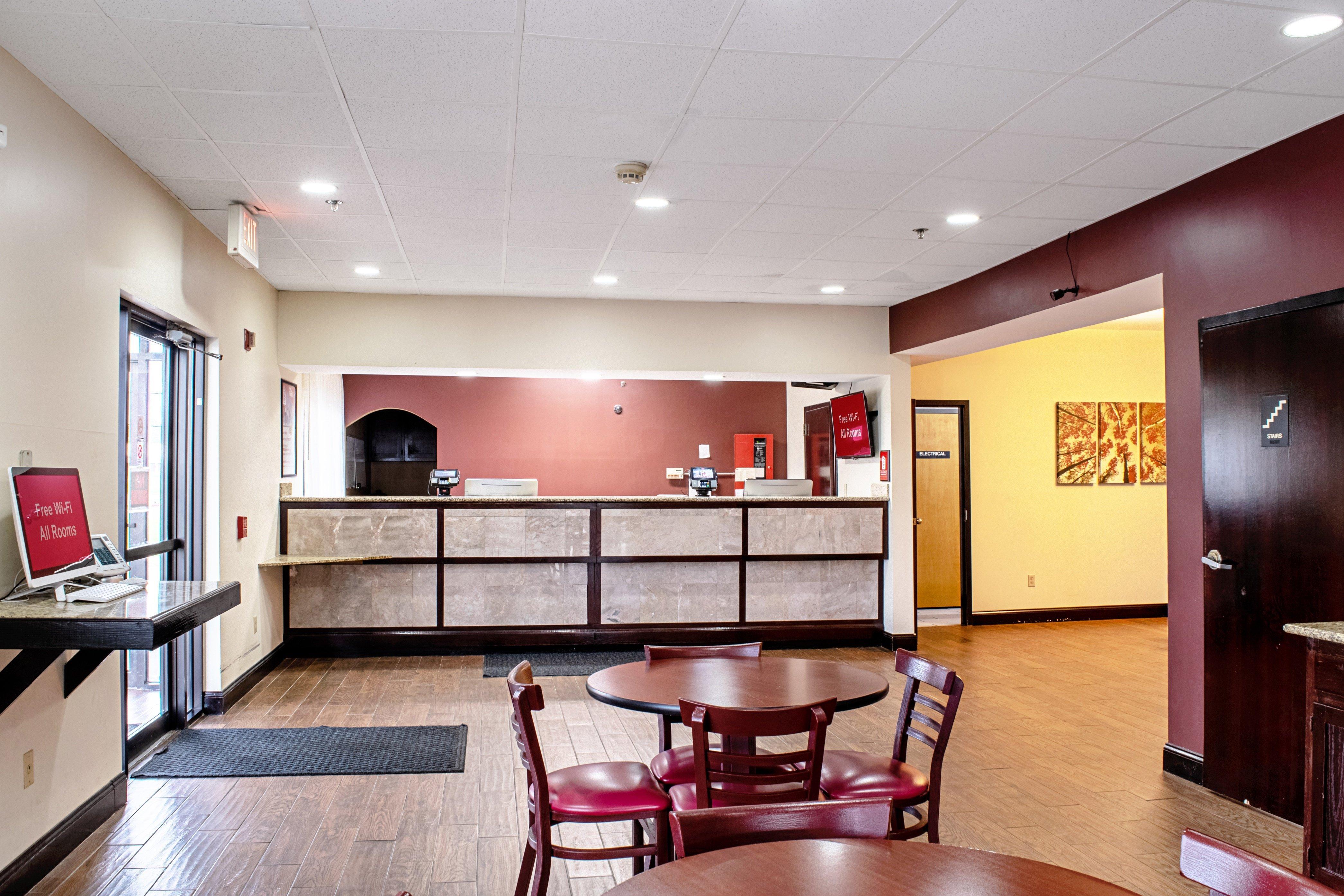 Red Roof Inn & Suites Middletown - Franklin Exterior foto